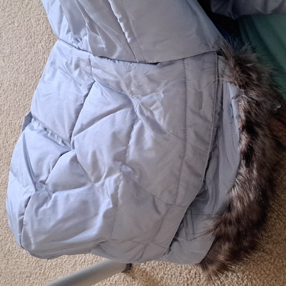SALE Eddie bauer crystal ridge down outerwear, allied fether down. - Picture 10 of 11